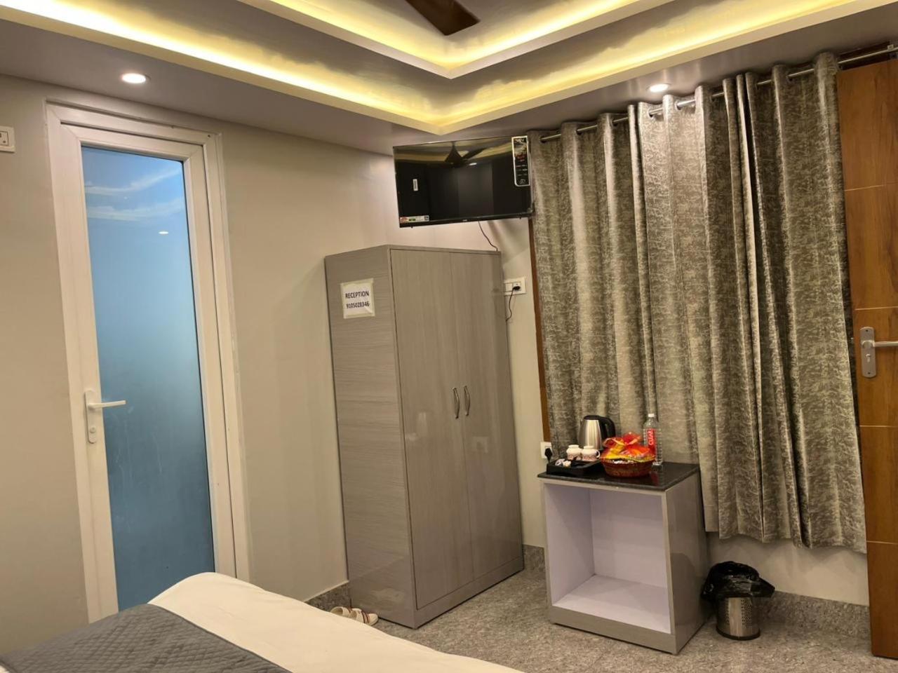 Hotel Grand Safari Kotdwāra 외부 사진