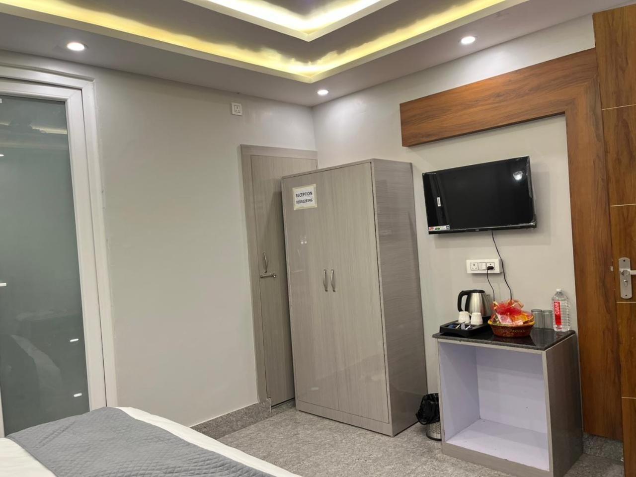 Hotel Grand Safari Kotdwāra 외부 사진